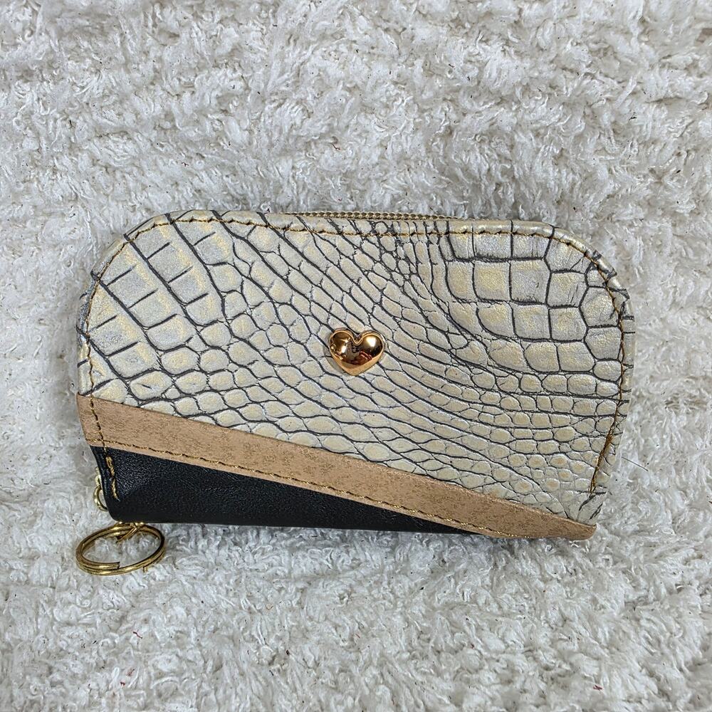 Mexican Handmade Cream and Blue Colorblock Mini Bifold Zip-Around Wallet